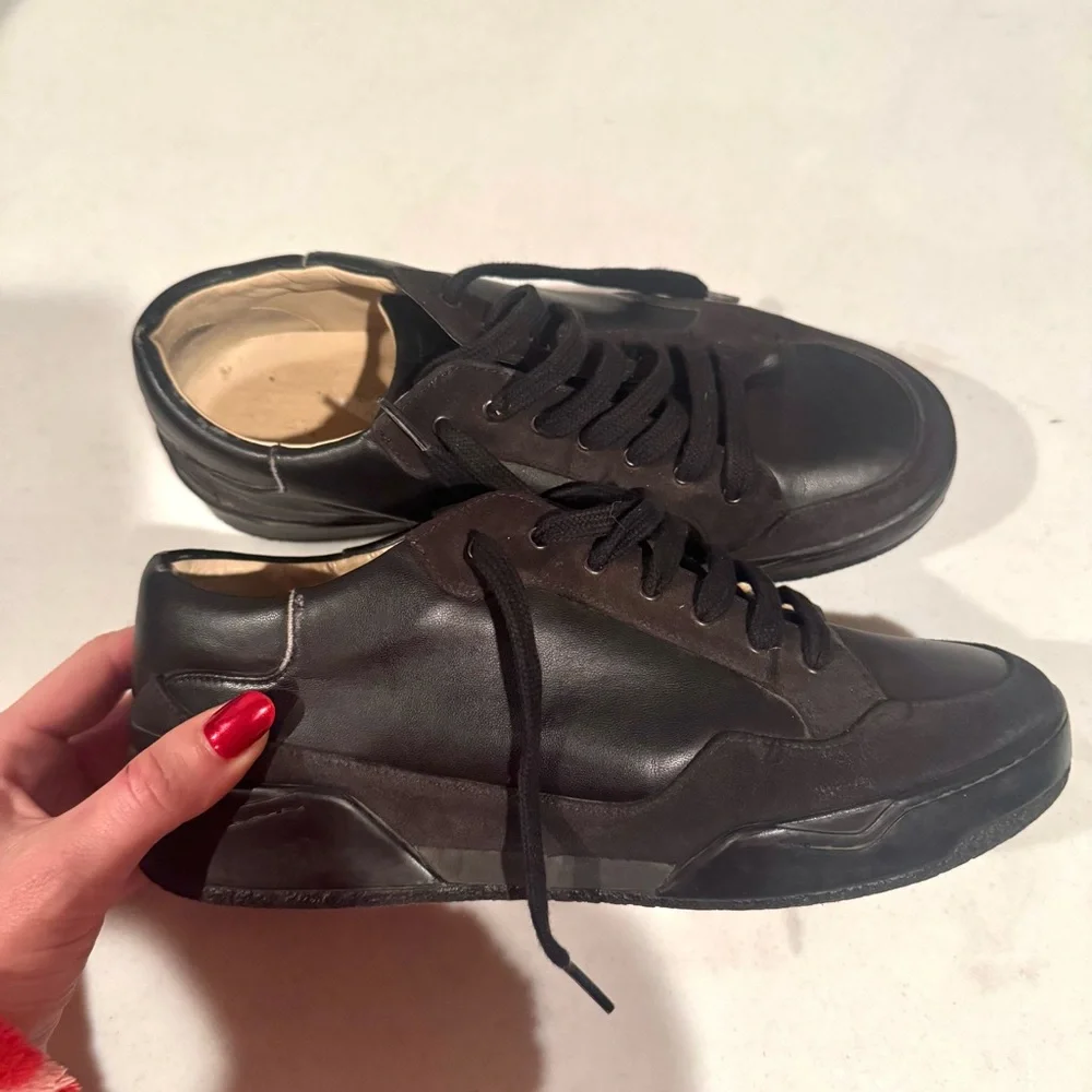 Stella McCartney MENS Leather Low Top Lace Up Sneakers Black Size 9/41